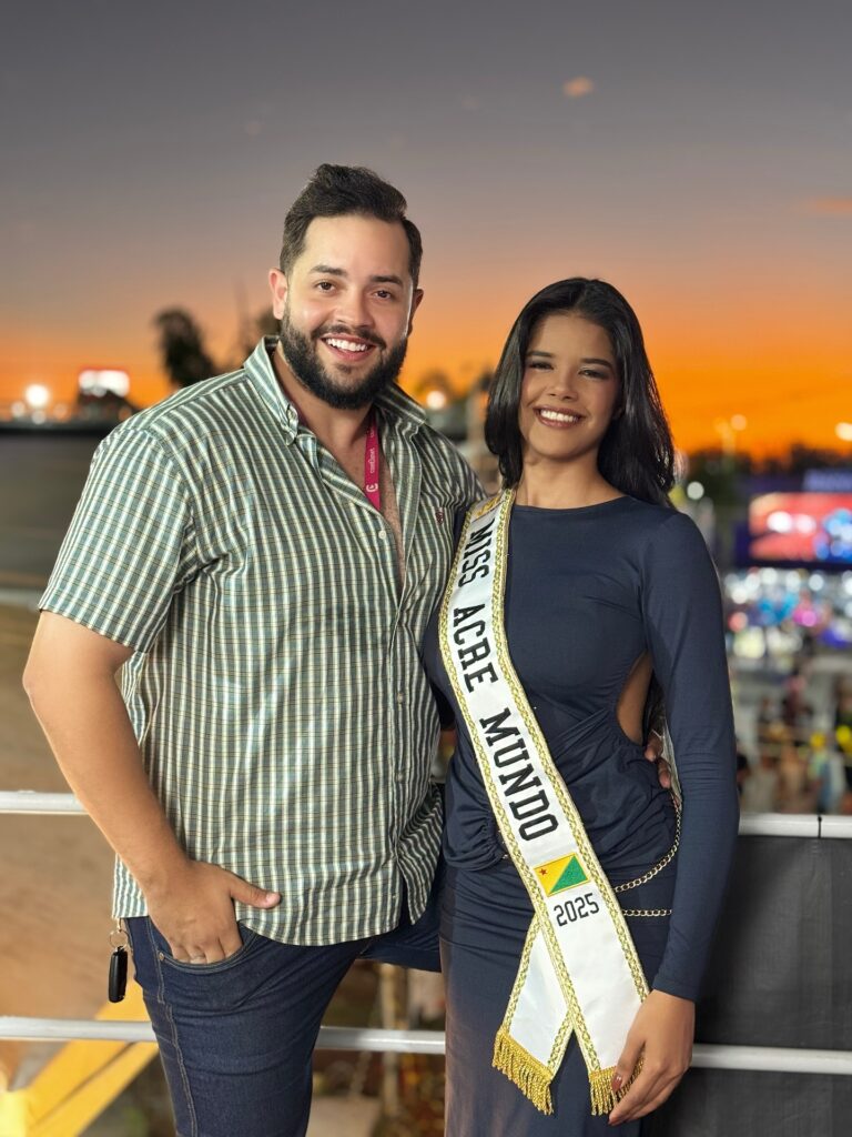 Miss Acre tem coroa furtada de dentro do carro