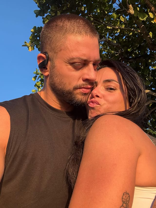 Quem é o novo romance de Rodrigo Godoy?