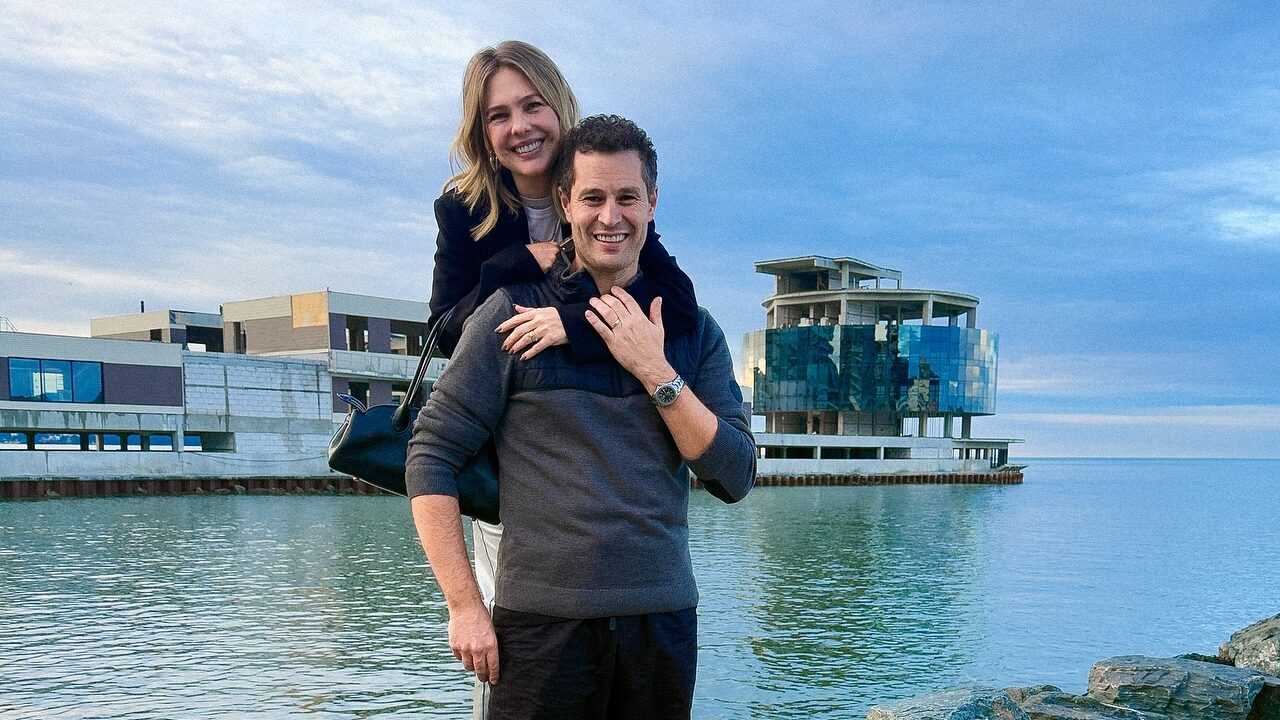 Thais Gebelein, esposa de Pedro Leonardo, passa por cirurgia