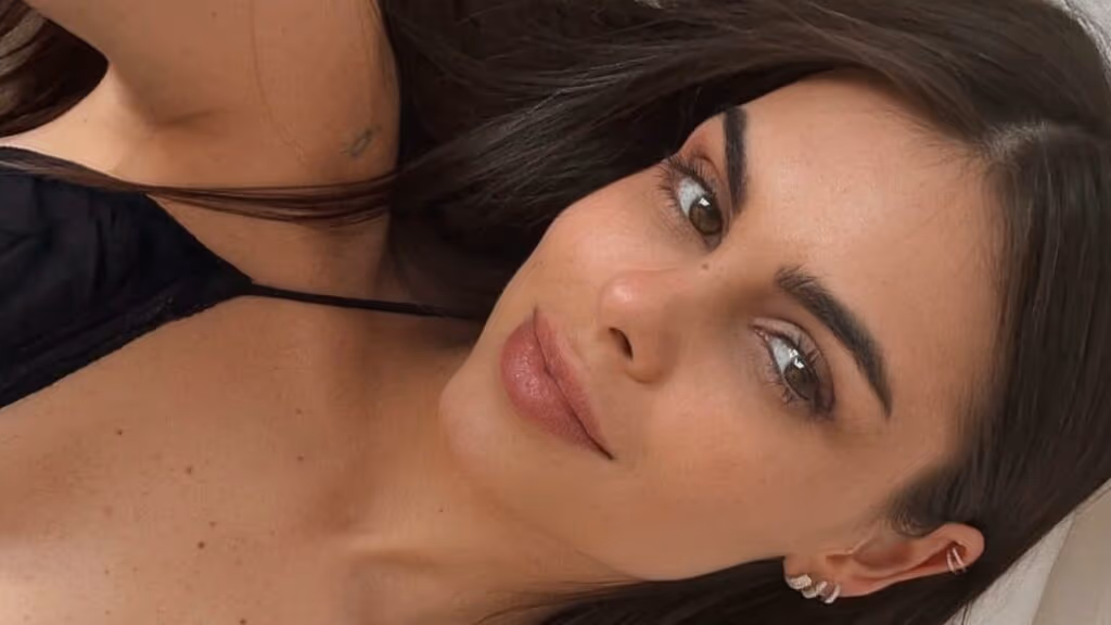 Amanda Kimberlly tem regra sobre filha com Neymar