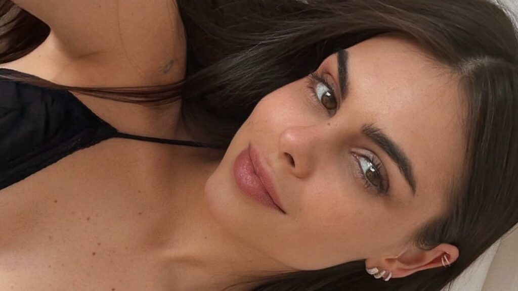 Amanda Kimberlly tem regra sobre filha com Neymar