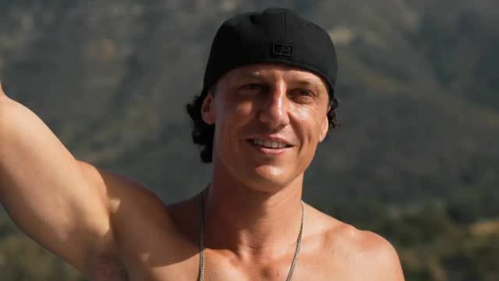 Jogador David Luiz é acusado de ameaça de morte pela ex