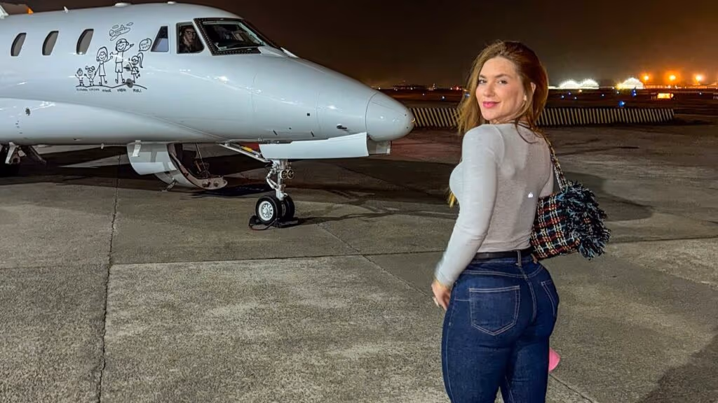 Virginia Fonseca se desculpa por ligação para Neymar