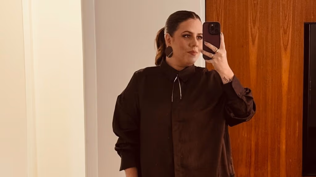Tati Machado esquece o carro em estacionamento e tem que pagar