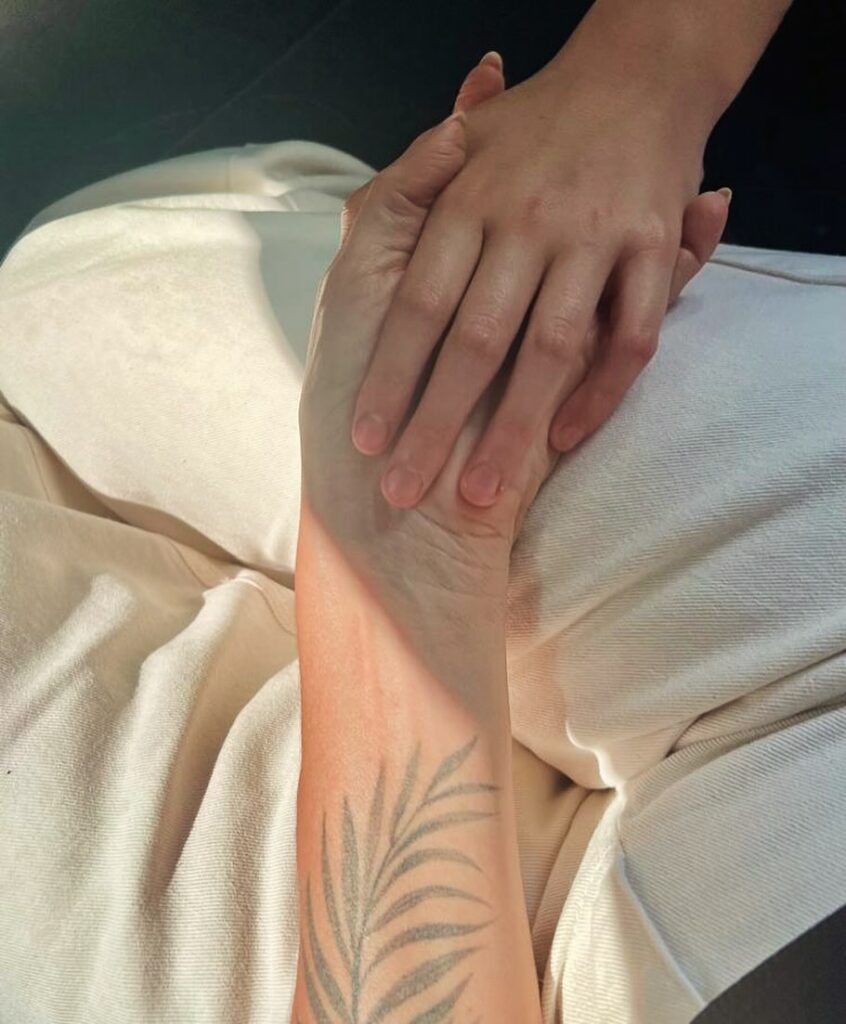 A renomada chef de cozinha Paola Carosella encontrou-se no centro de uma controvérsia envolvendo sua vida pessoal