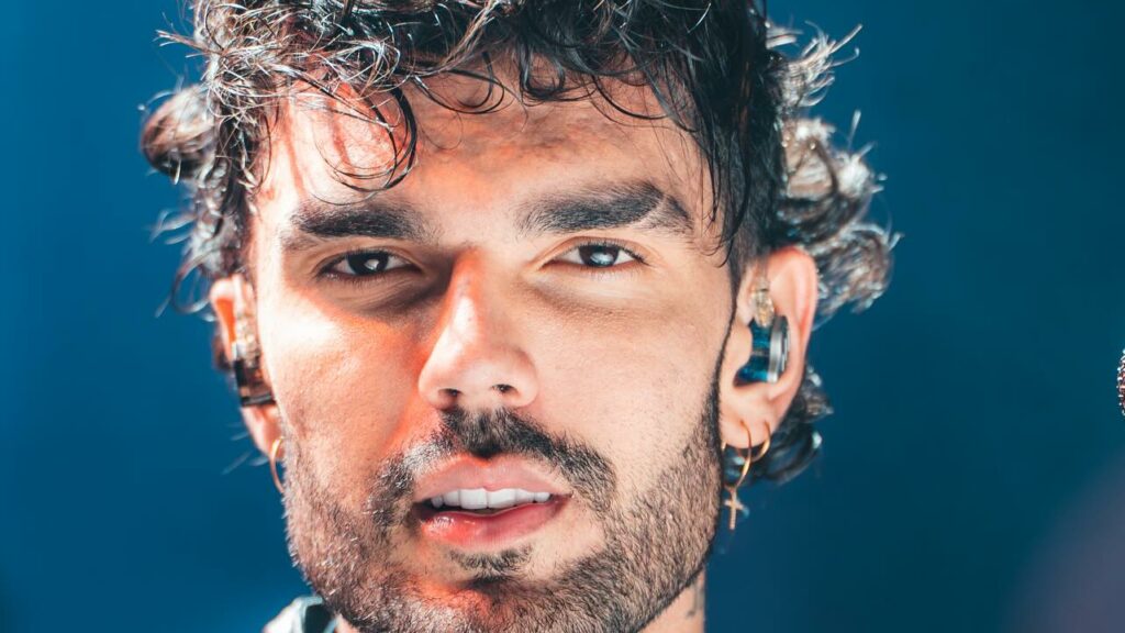 Luan Pereira fala sobre rumores de romance com Victória Miranda