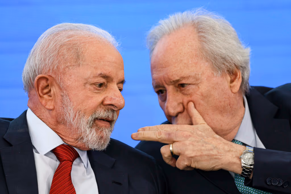 Lewandowski avisou Lula sobre consultorias, diz Gleisi