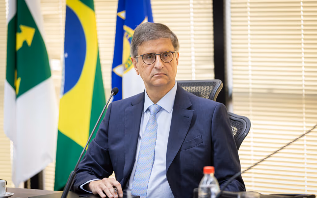 PGR recomenda que PF monitore Bolsonaro em tempo real