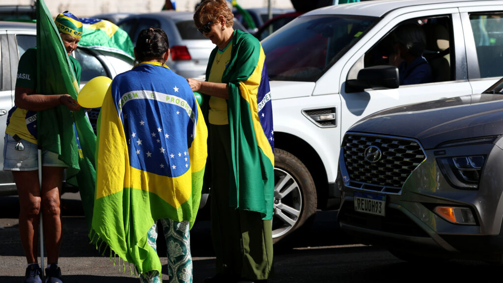Como os brasileiros encararam a prisão domiciliar de Bolsonaro