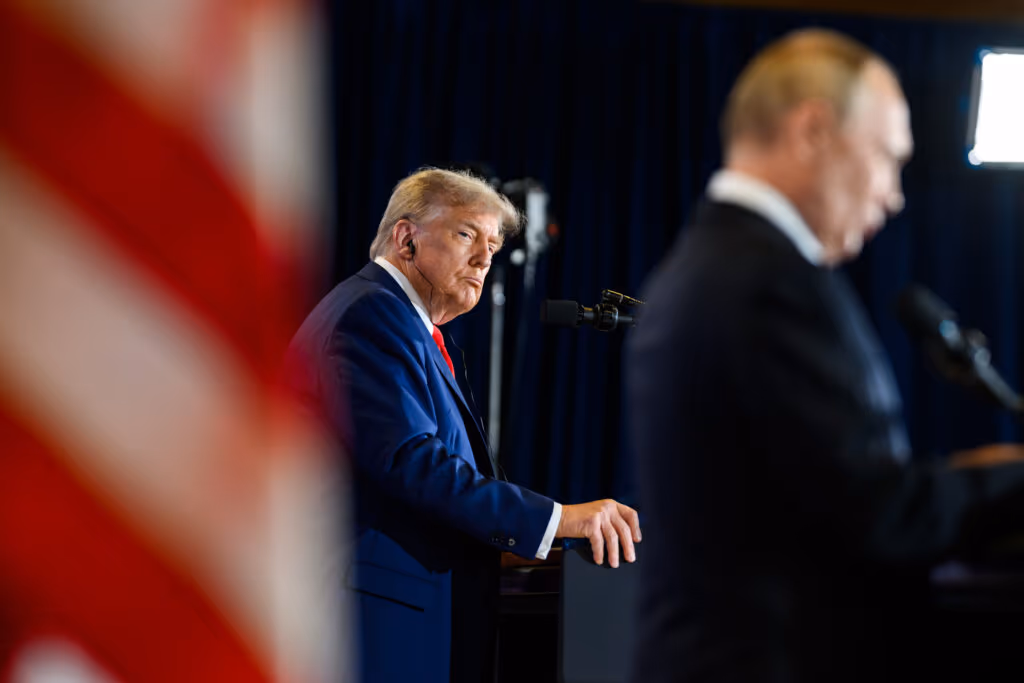 Trump revela conversas com Rússia e China sobre “desnuclearização”