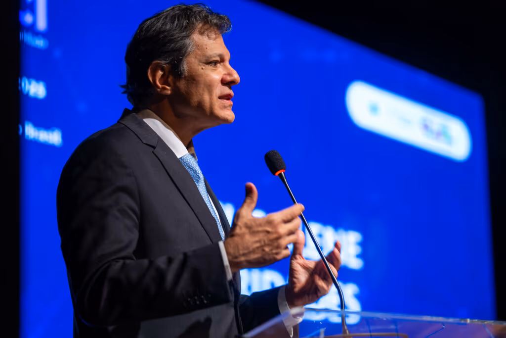 Pesquisa indica Haddad e Eduardo favoritos ao Senado em SP