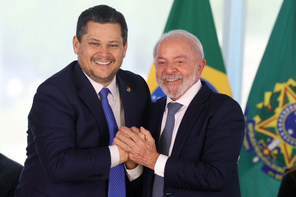 Governo Lula libera R$ 2,2 bi em emendas Pix para barrar avanço de anistia