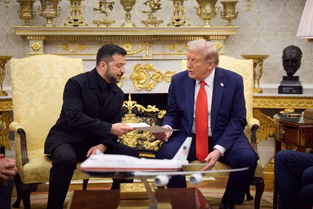 Zelensky anuncia reunião com Trump