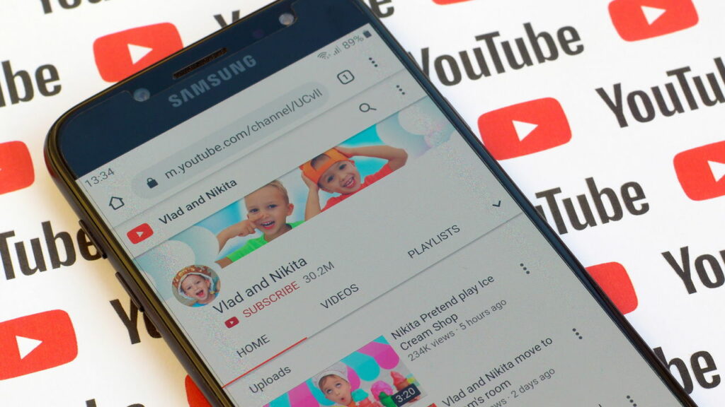A melhor forma dos pais ajudarem as crianças a reduzir o tempo no Youtube