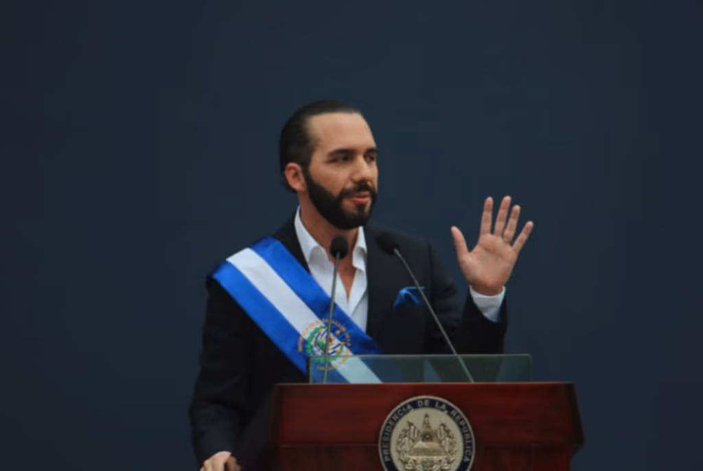 Bukele reage a críticas sobre reeleição indefinida em El Salvador