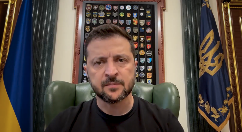 Ucrânia não permitirá que Rússia engane EUA, diz Zelensky