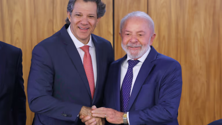 Lula brinca com o tarifaço