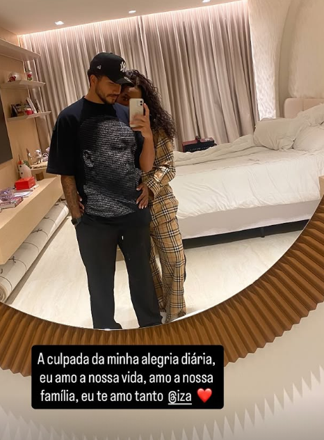 Iza é homenageada pelo marido Yuri Lima