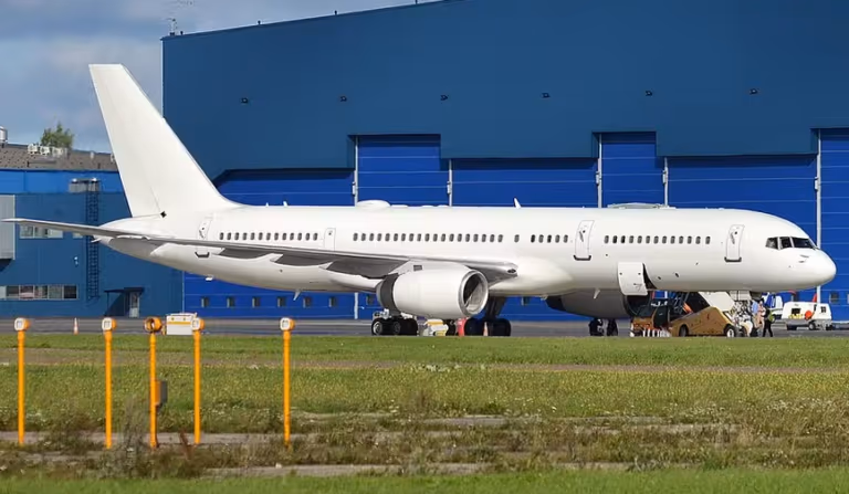 Avião usado pela CIA pousa em Porto Alegre com destino a São Paulo