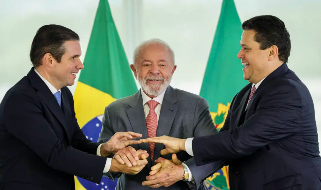 Crusoé: Lula está nas mãos de líderes que não lideram