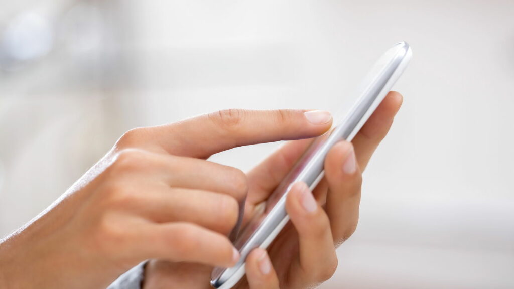 Por que você deve desligar o Wi-Fi do seu celular à noite