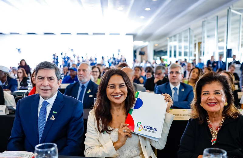 Crusoé: O Conselhão dos puxa-sacos cada vez aumenta mais