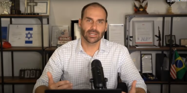 &quot;Moraes esgotou suas opções. Trump não&quot;, diz Eduardo Bolsonaro ao FT