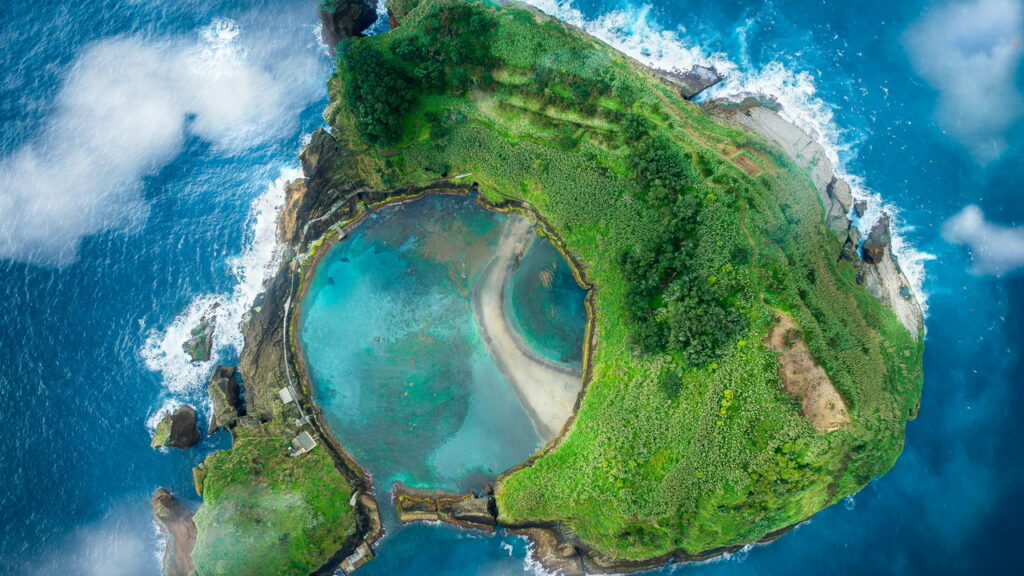 Essa é piscina natural mais espetacular do mundo e é fácil chegar lá