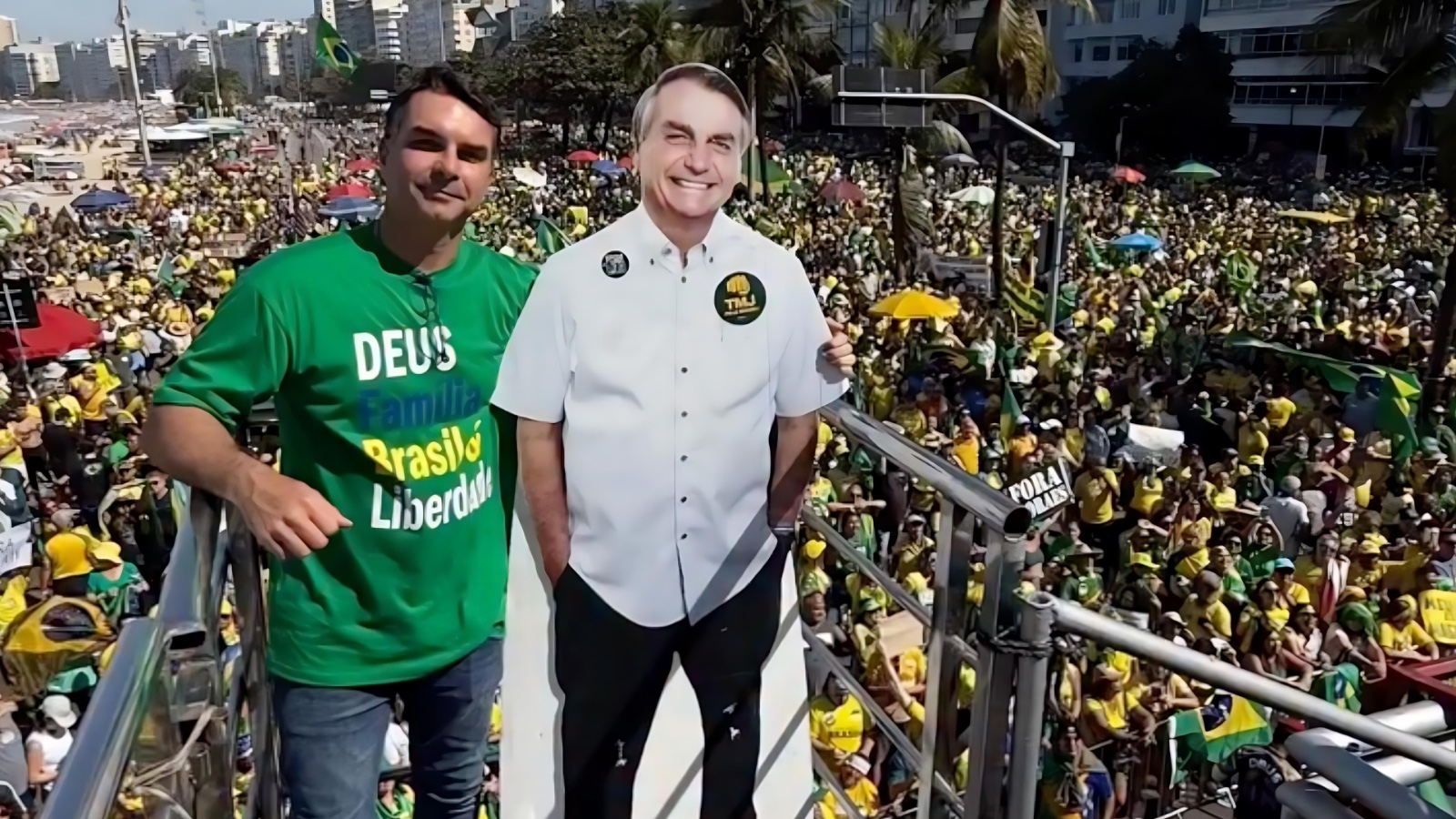 Flávio suaviza discurso da família Bolsonaro sobre 2026
