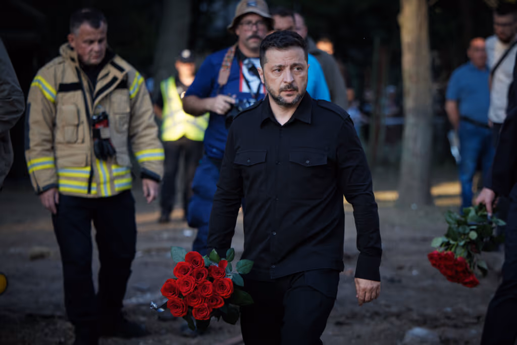 Zelensky: “Jamais perdoaremos a matança do nosso povo”