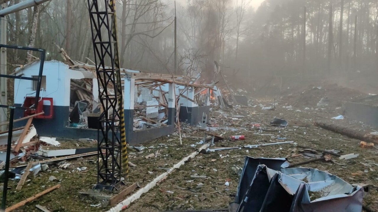 Explosão em fábrica de materiais deixa desaparecidos em Curitiba