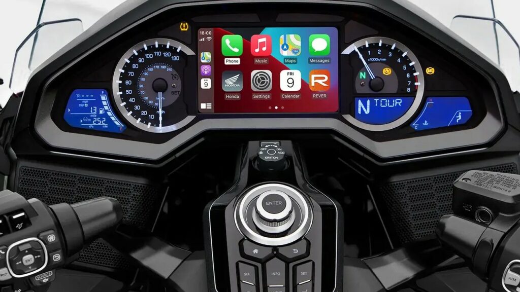 Honda lança a ''rainha das estradas'' com tudo que você precisa em uma única moto
