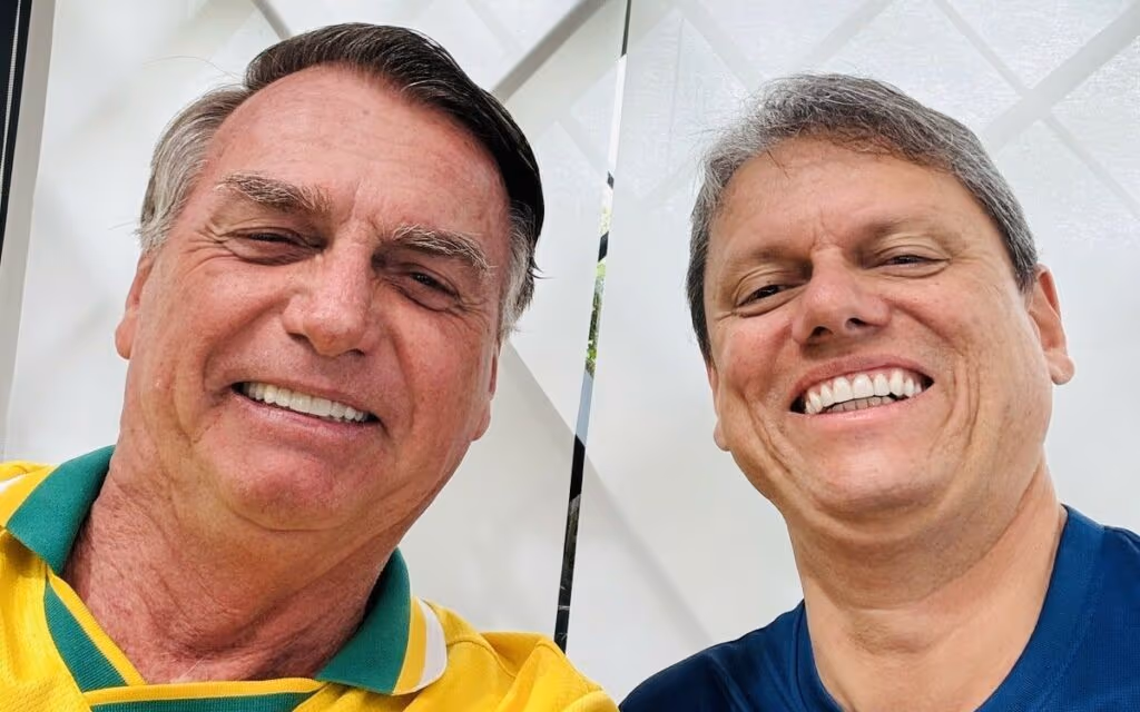 Governadores reforçam ato pró-Bolsonaro na Paulista durante julgamento no STF