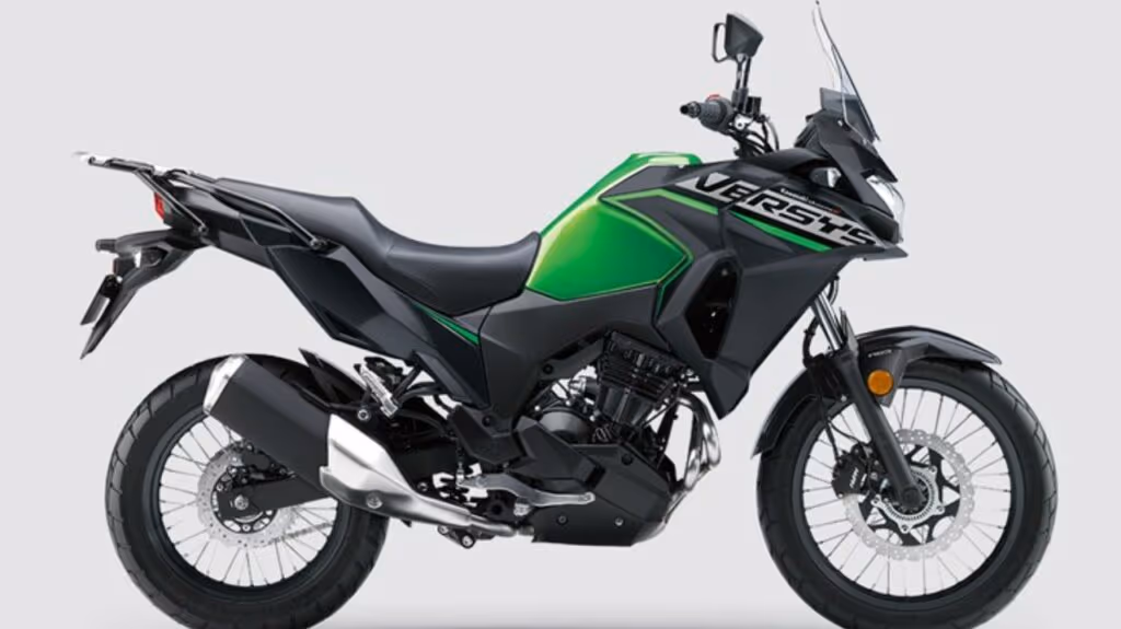 A Versys-X 300 é realmente econômica ou é só papo furado?