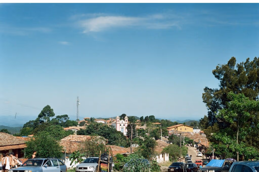 Essa cidade em MG tem trilha, comida boa e silêncio
