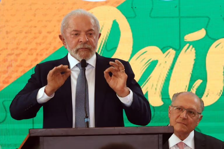 Desaprovação de Lula recua na cidade de SP, aponta Paraná Pesquisas