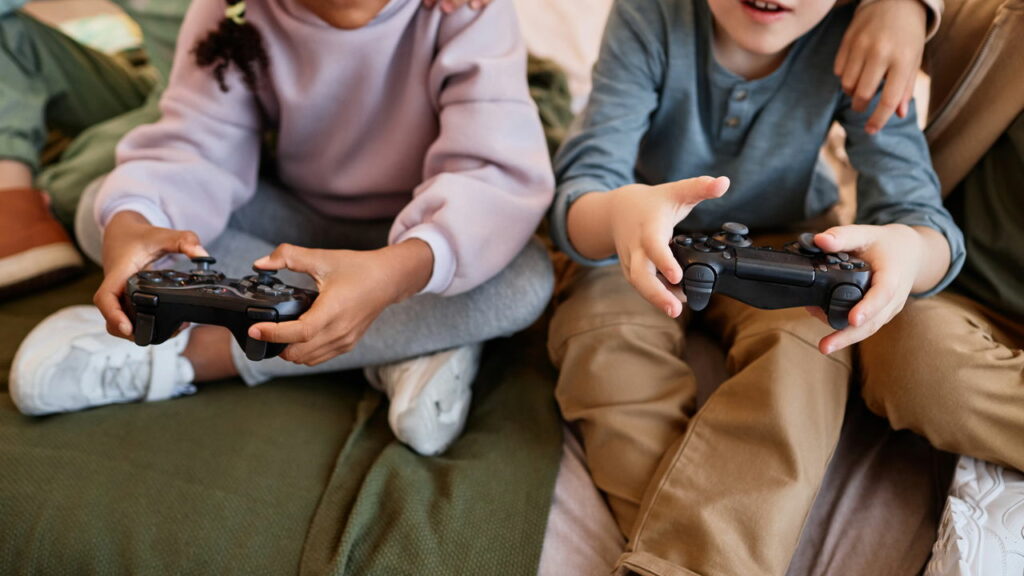 O efeito inesperado do videogame na QI das crianças, segundo a ciência