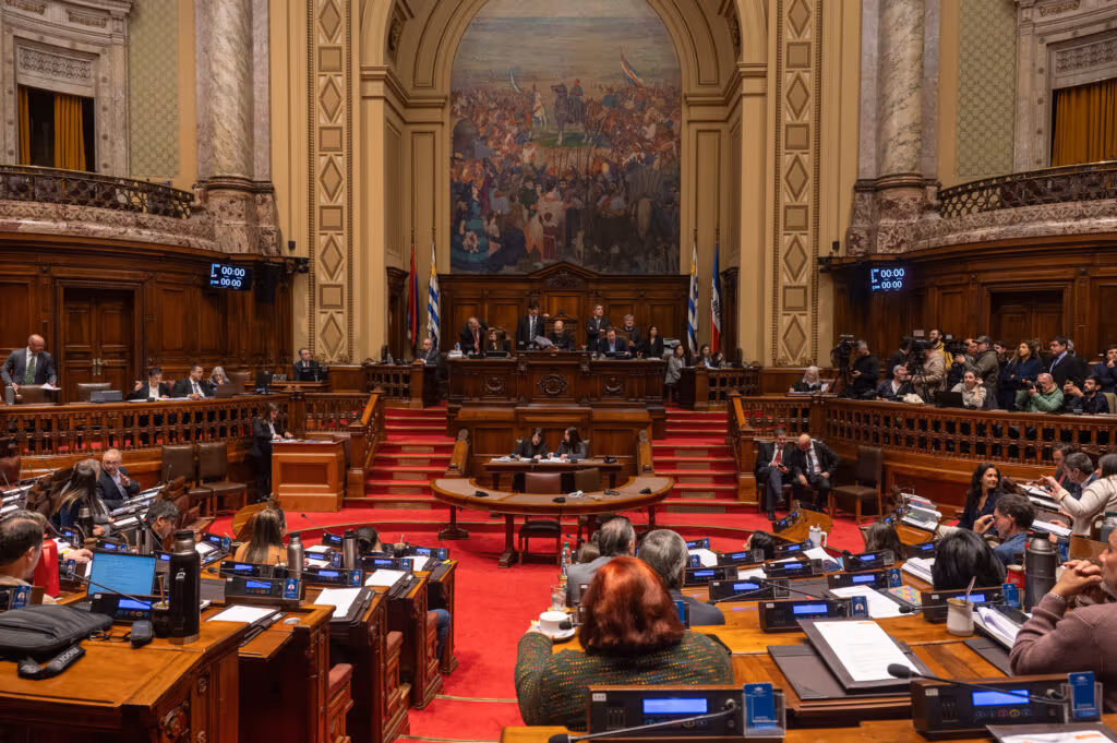 Legalização da eutanásia avança no Uruguai