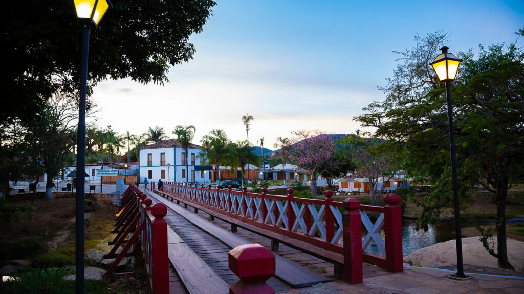A cidade histórica de Goiás que encanta com cachoeiras e boa comida