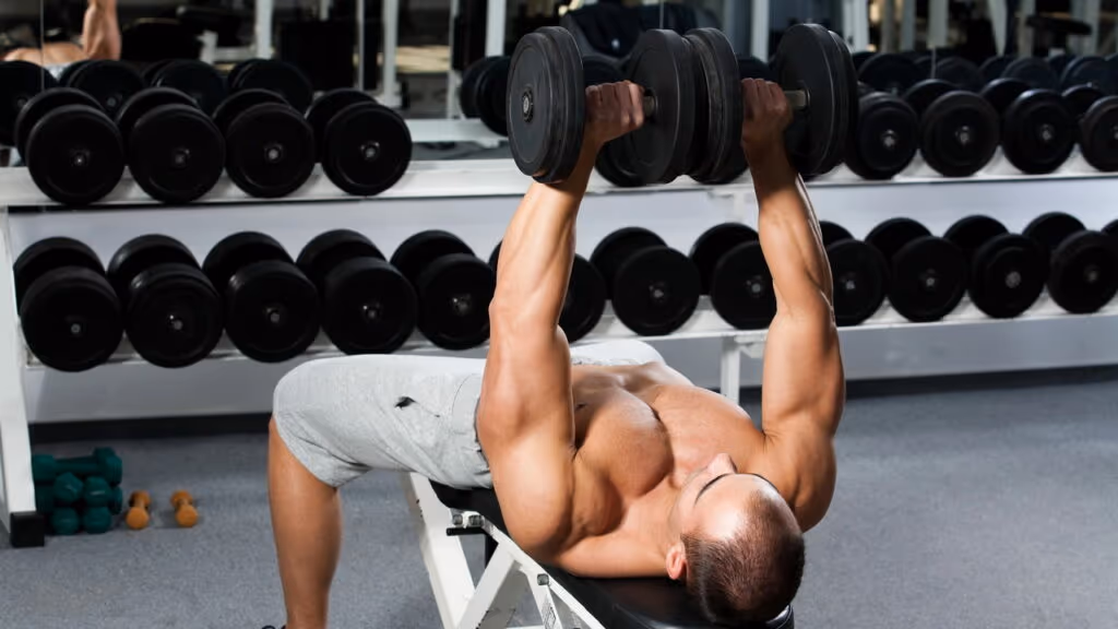 Pessoas comuns estão usando essas táticas para não desistir da academia