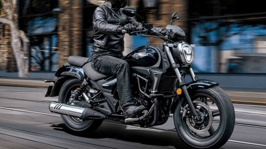 A moto que entrega mais do que promete e está ganhando fãs por onde passa