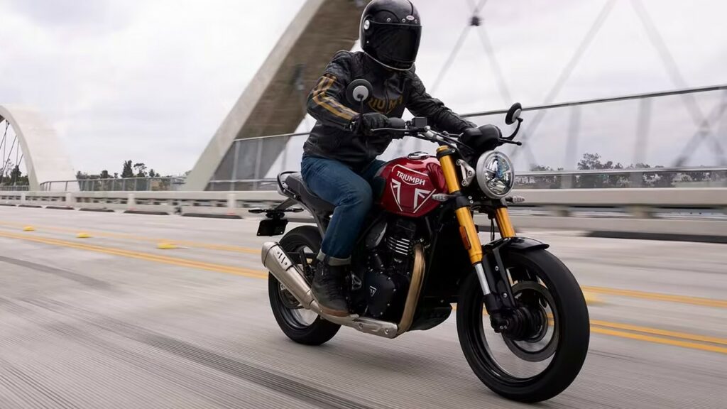 Essa moto de R$ 32 mil está chamando atenção com novo visual