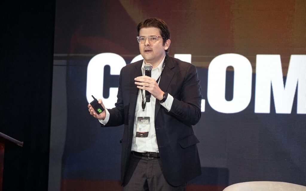 Miguel Uribe, pré-candidato à presidência baleado, morre na Colômbia