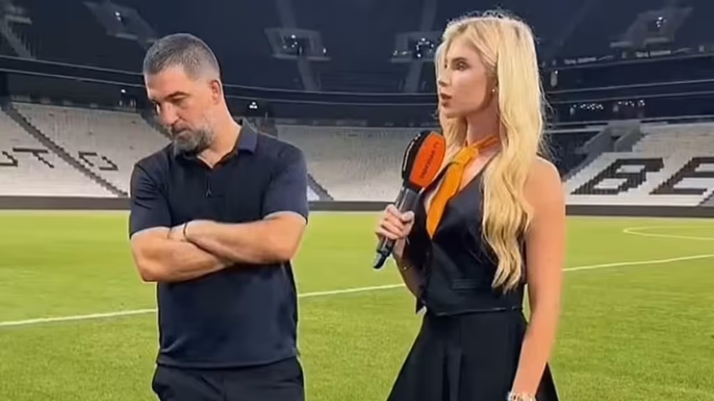 Ex-jogador do Barcelona surpreende com atitude em entrevista