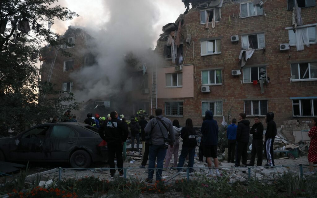 Ataque russo a Kiev promove “matança horrível e deliberada de civis”