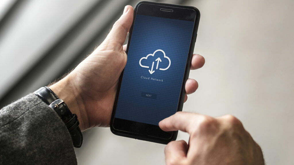 Aprenda a fazer um backup completo do seu celular