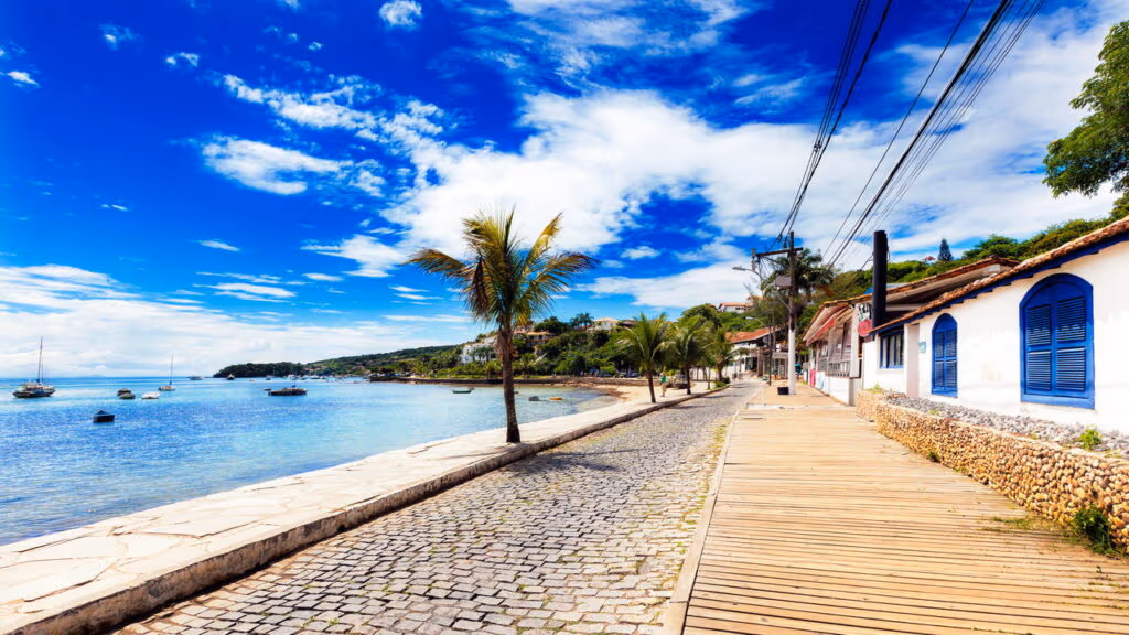 Se você busca praias, charme e cultura, essa cidade pode ser seu próximo lar