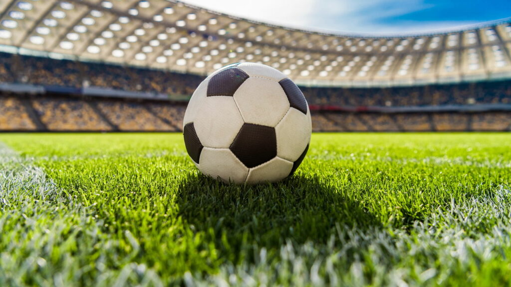 Vai começar a demolição de estádio que recebeu semifinal da Copa do Mundo