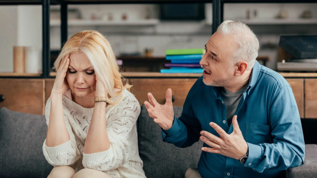 Psicóloga alerta, estas 8 frases destroem qualquer relacionamento aos poucos