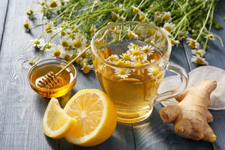 3 receitas de chás para desinflamar e desintoxicar o corpo